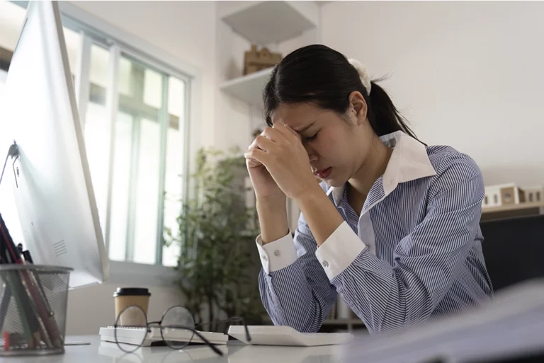 por-que-los-millennials-a-pesar-de-su-formacion-lidian-por-su-salud-mental