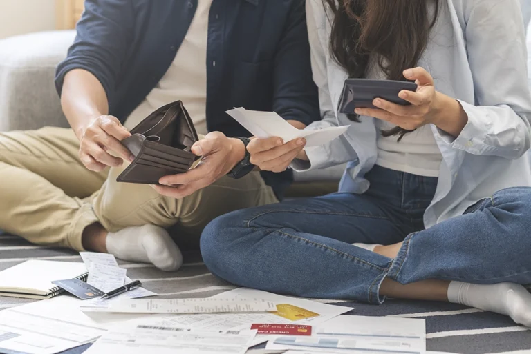 errores de dinero que pueden arruinar tu relación